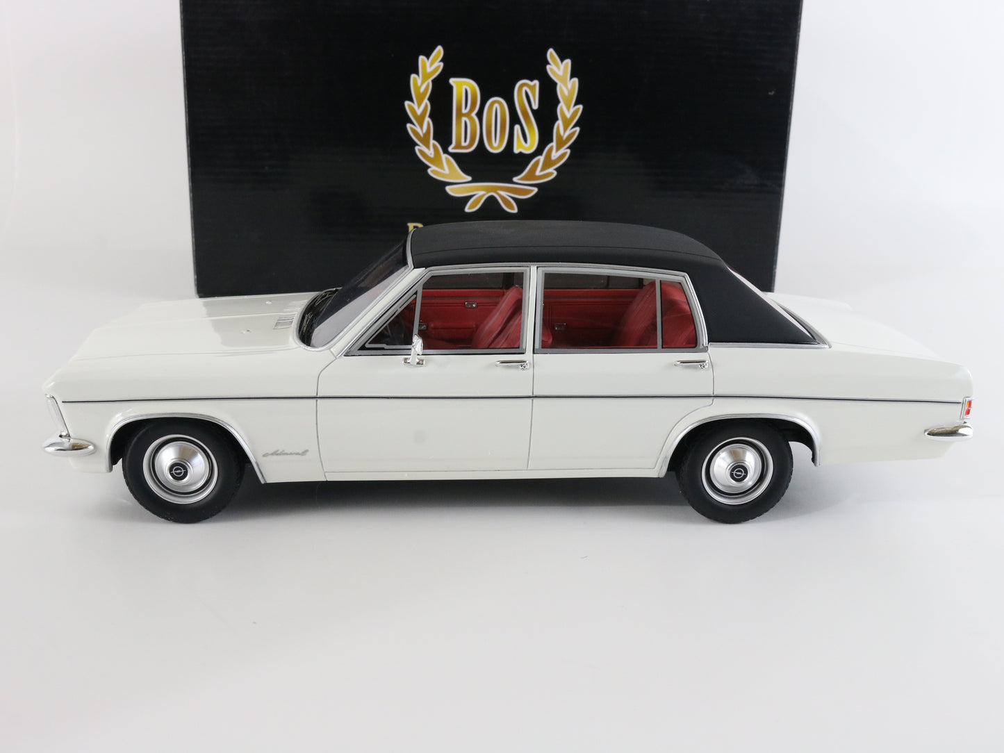 1971 Opel Admiral B White & Black Best Of Show BOS 1:18 Model Car Bos045