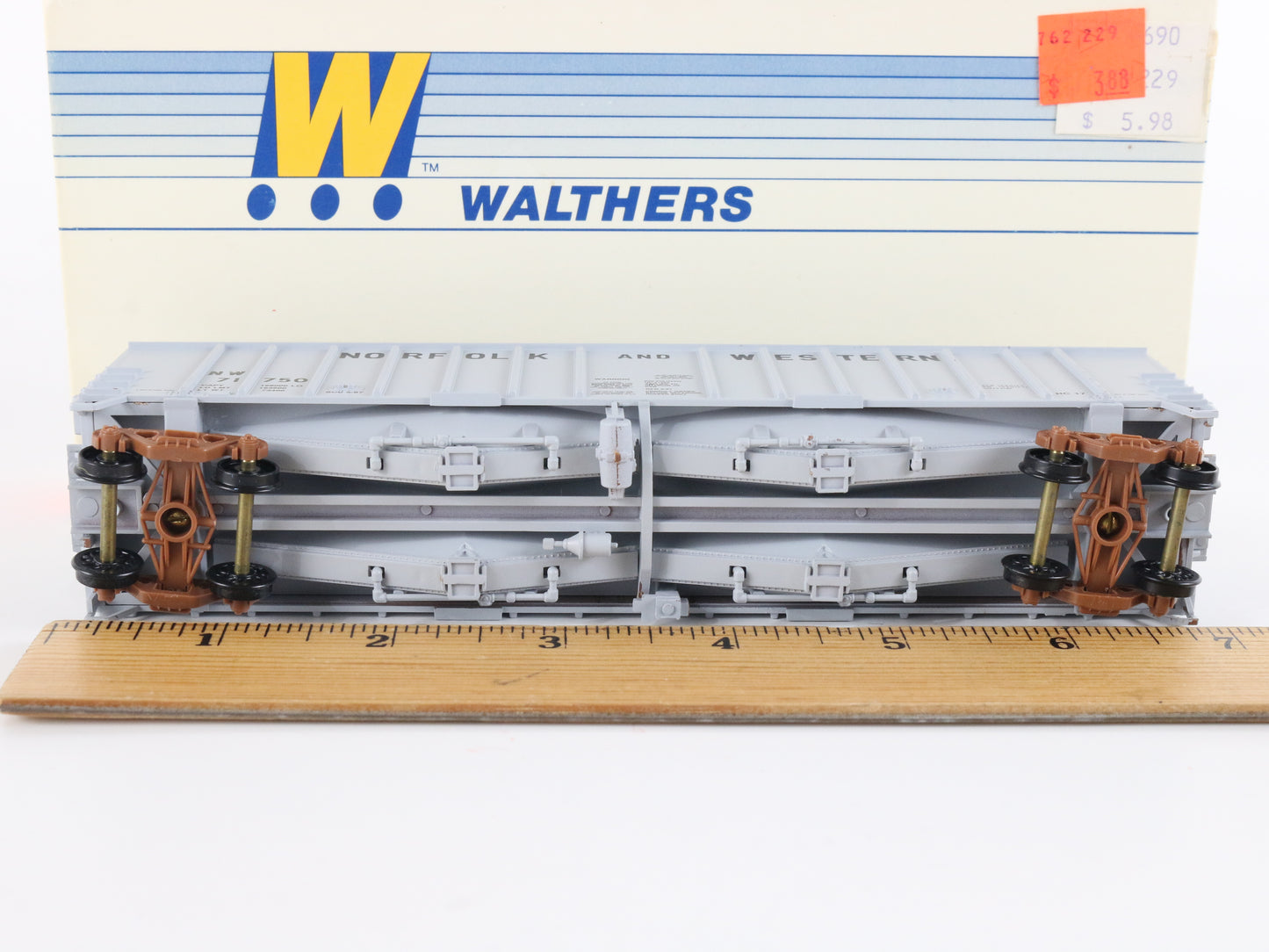 Norfolk & Western NW 71750 50' Airslide Hopper Car Walthers HO Train 932-3670