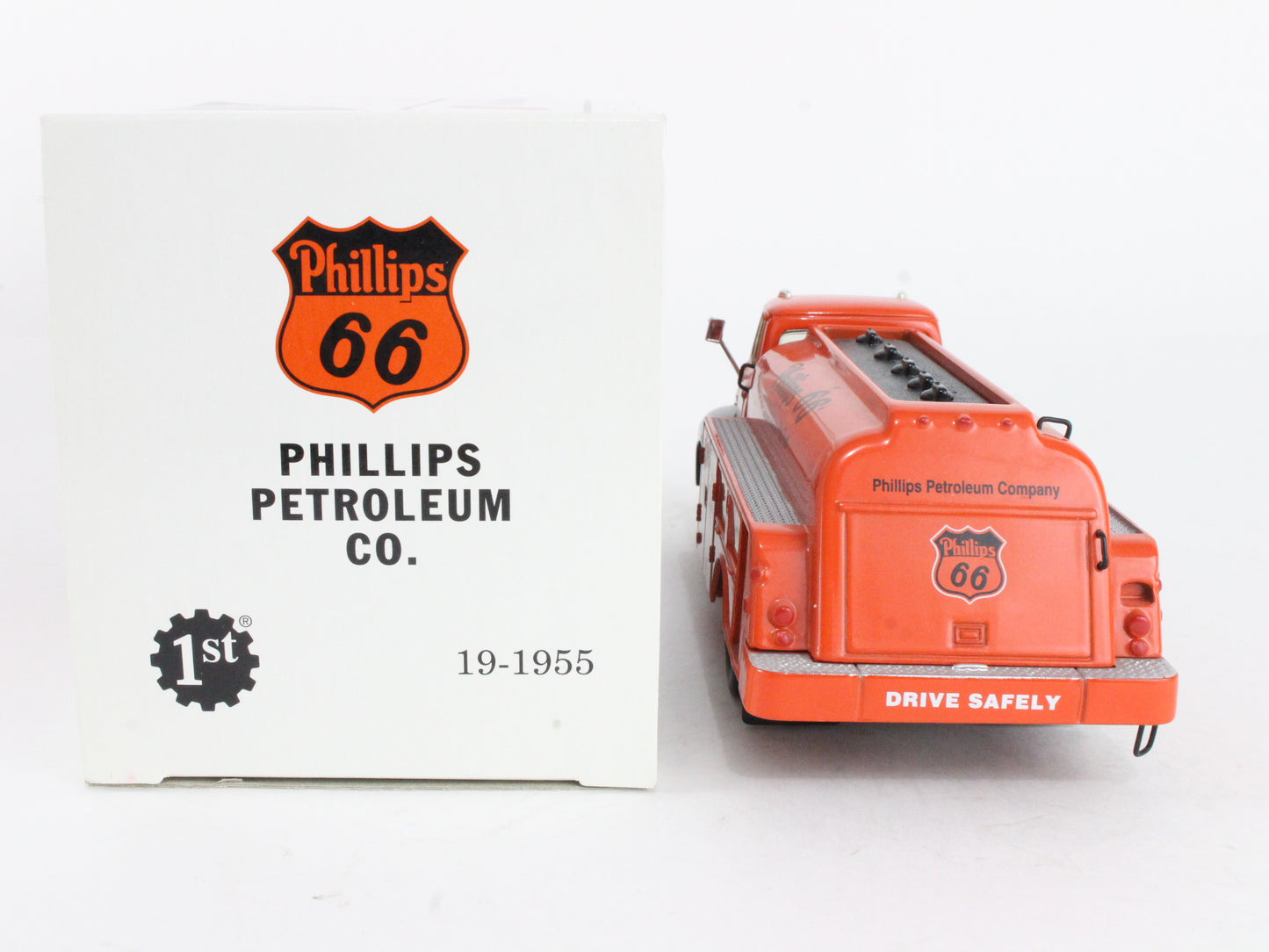 1953 Ford C-600 W/ Tanker Truck Body Phillips 66 First Gear 1:34 Model 19-1955