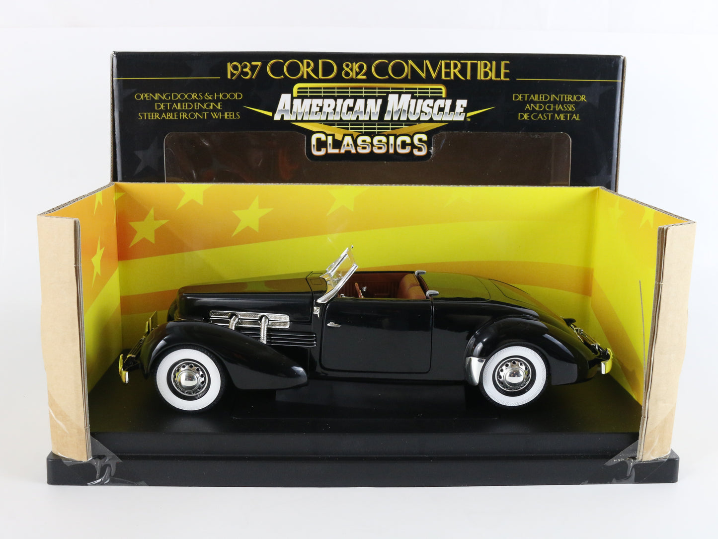 1937 Cord 812 Convertible Black American Muscle Classics ERTL 1:18 Model 32882