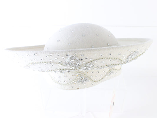 George Zamaul Ladies Elegant Couture White Felt Hat W/ Rhinestones 7 1/8 57cm