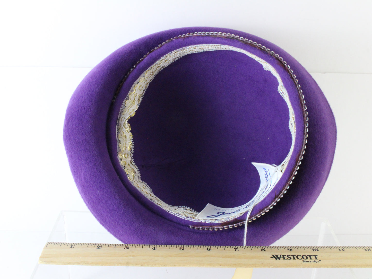 Jack Mcconnell New York Ladies Amethyst Purple Felt Hat W/ Feathers 7 56cm