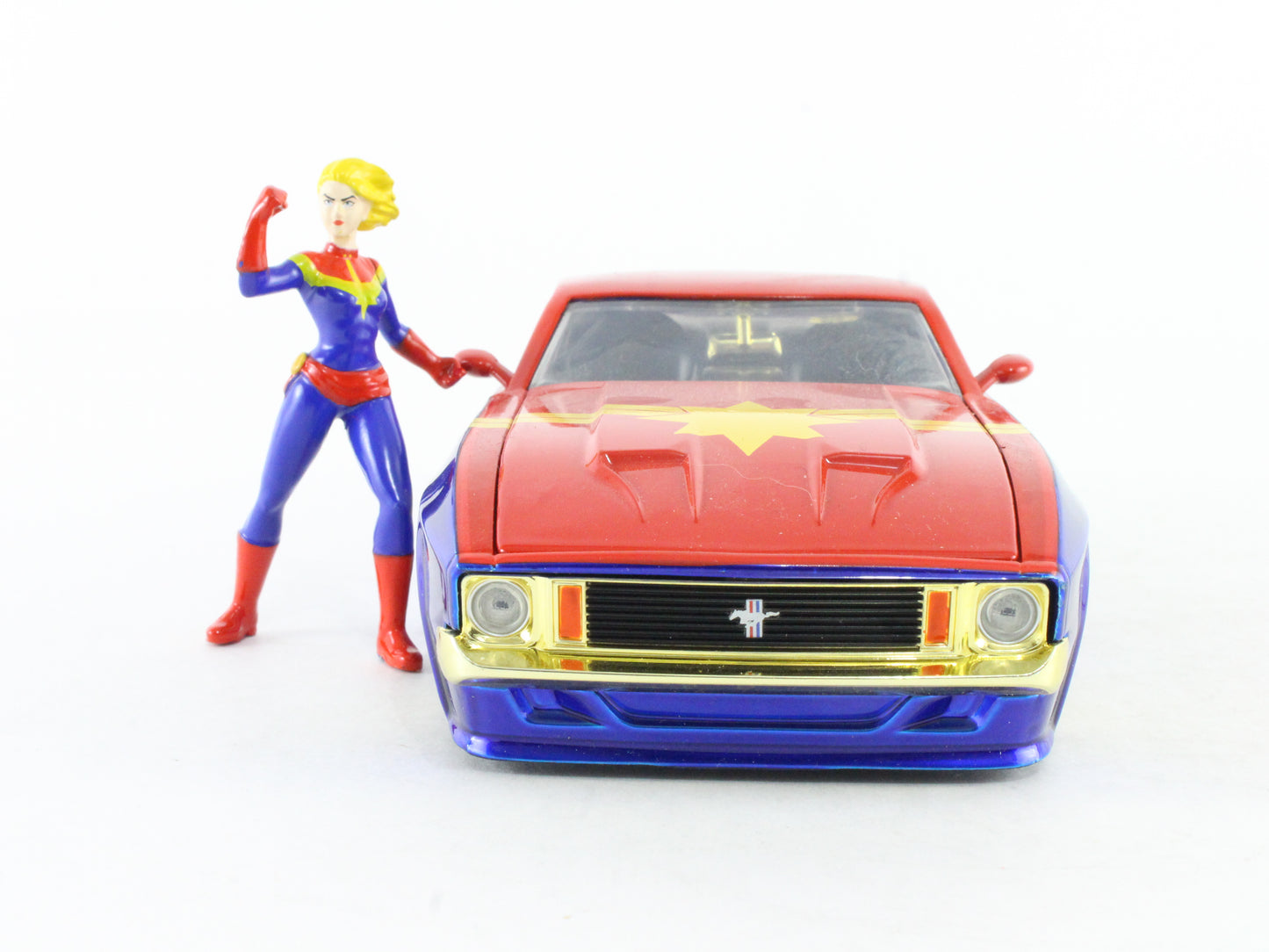 Captain Marvel & 1973 Ford Mustang Mach 1 Jada 1:24 Scale Model 31194