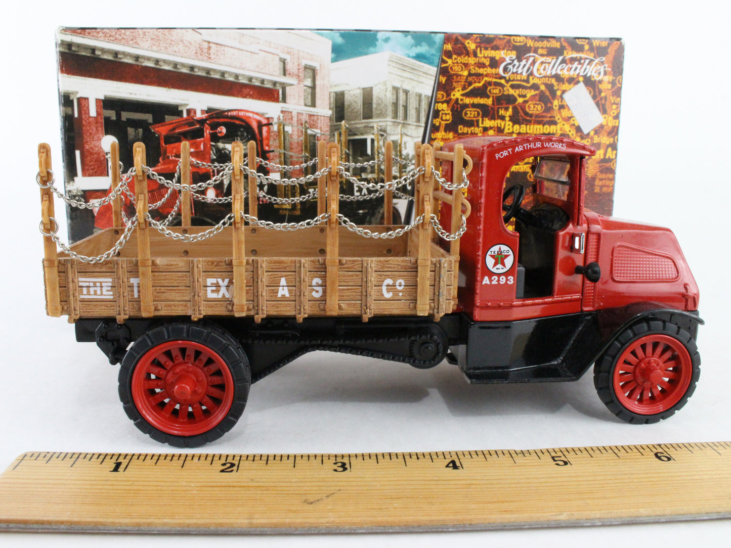 1918 Mack AC Bulldog Flatbed Truck Texaco ERTL 1:32 Scale Model 20210p