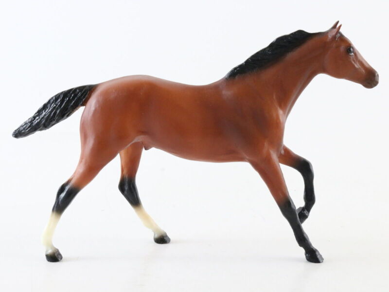 Breyer Parade Of Breeds Assortment 2 Thoroughbred Stallion Little Bits