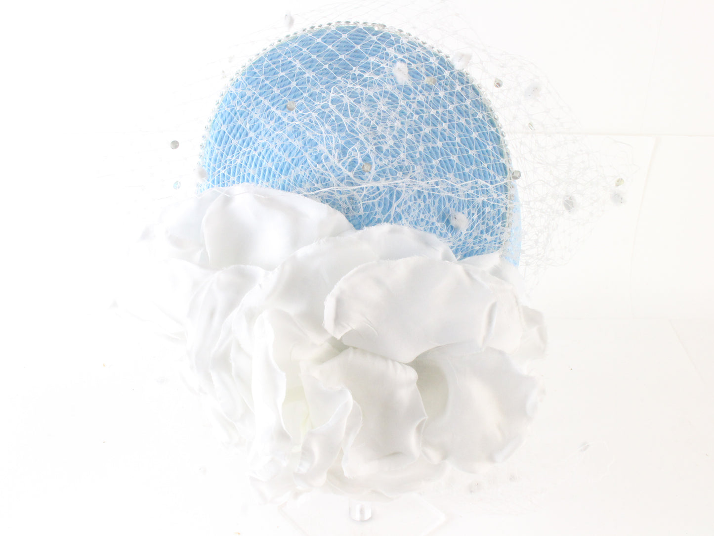 Tim Crawford Ladies Boutique Sky Blue Straw Hat W/ Flower 6 5/8 53cm