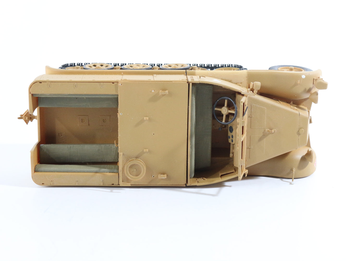 Sdkfz11 WW2 German Halftrack Military Truck 1:48? Built Model Vehicle