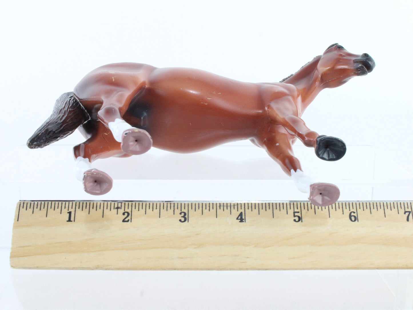 Chestnut Breyer Classic Size Collectible Model Horse