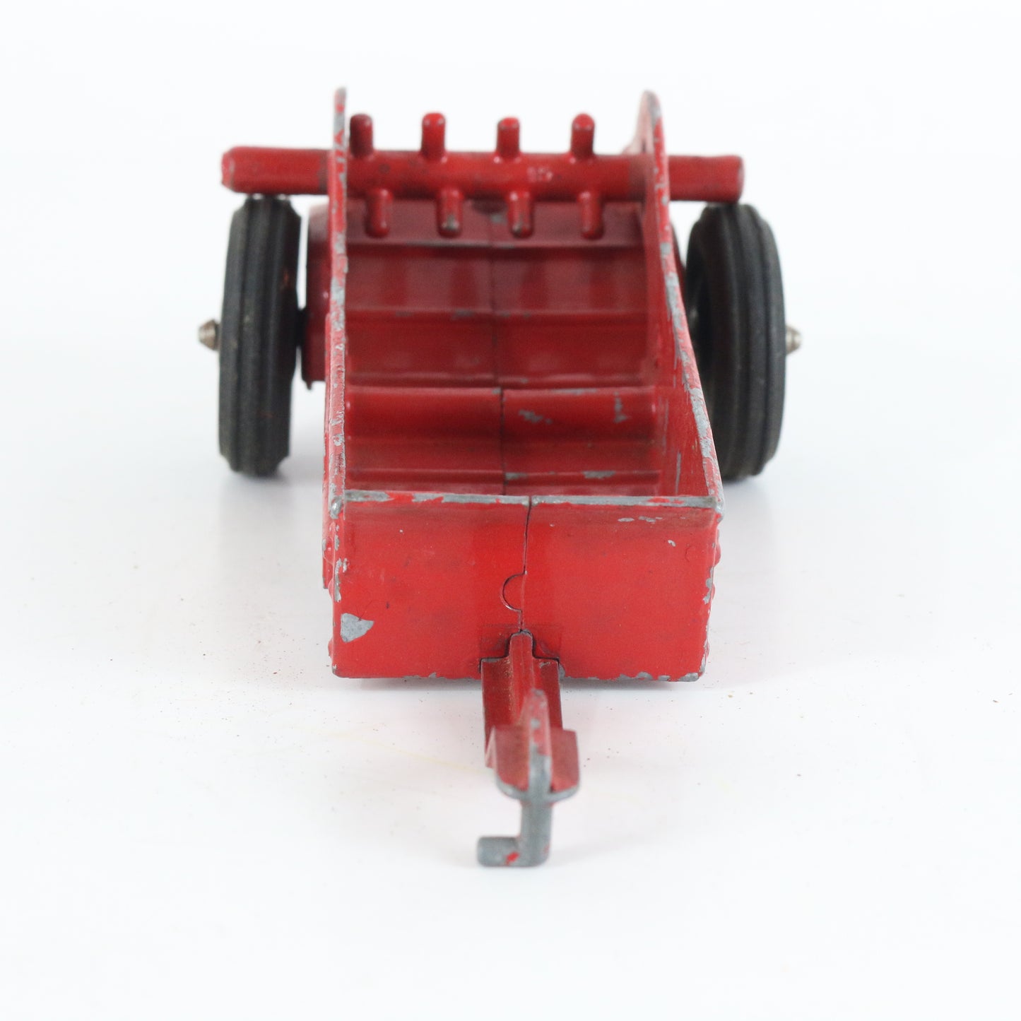 Vintage Red Tractor Spreader Diecast Hubley Kiddie Toy No. 50 6.5"