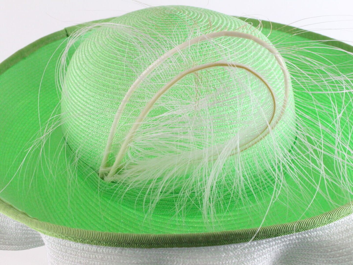 Bellini Fascinator Ladies Hat Lime Green Straw 6 7/8 Fancy Dress Hat