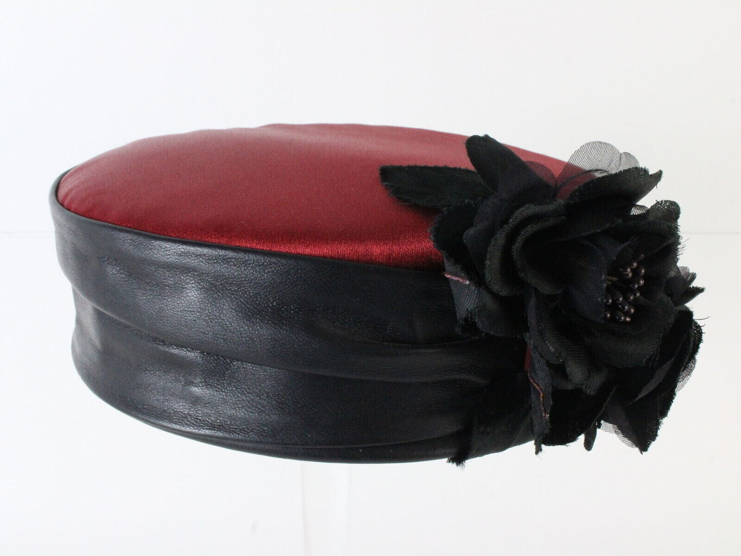 Lyda Ladies Red And Black Boutique Hat W/ Flower 6 3/4 54cm