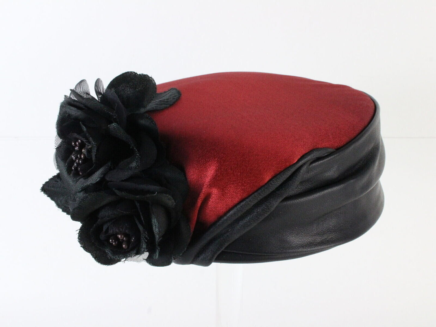 Lyda Ladies Red And Black Boutique Hat W/ Flower 6 3/4 54cm