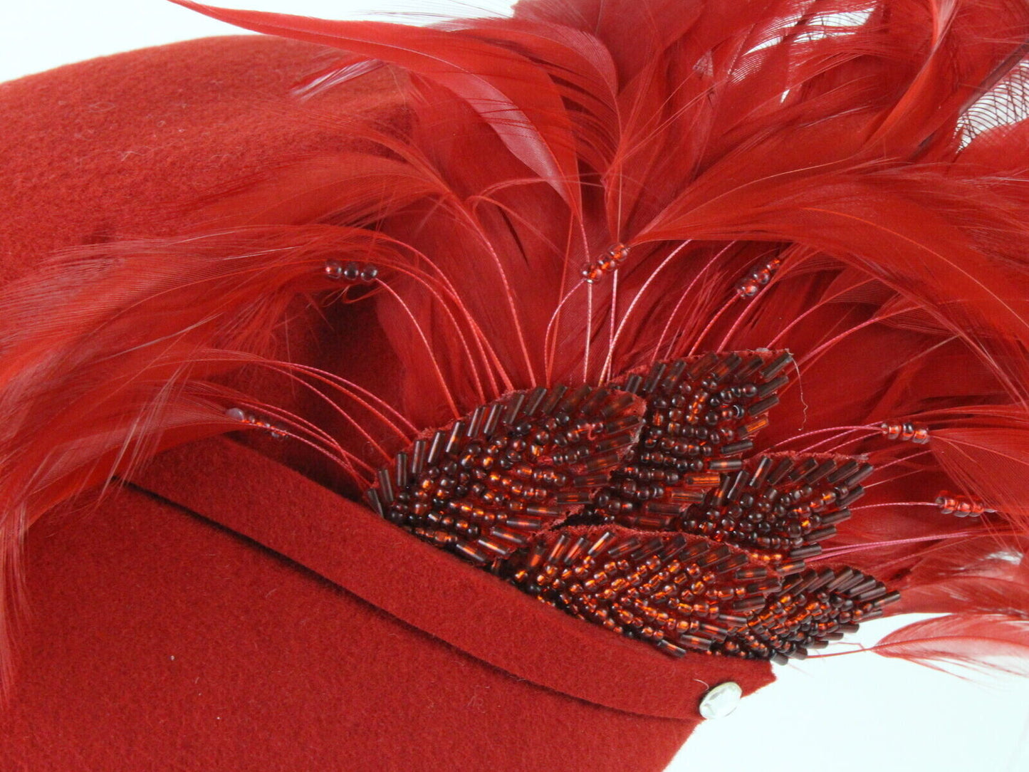 Bellini Originals Ladies Boutique Red Felt Hat W/ Feather Rhinestones 6 7/8 55cm