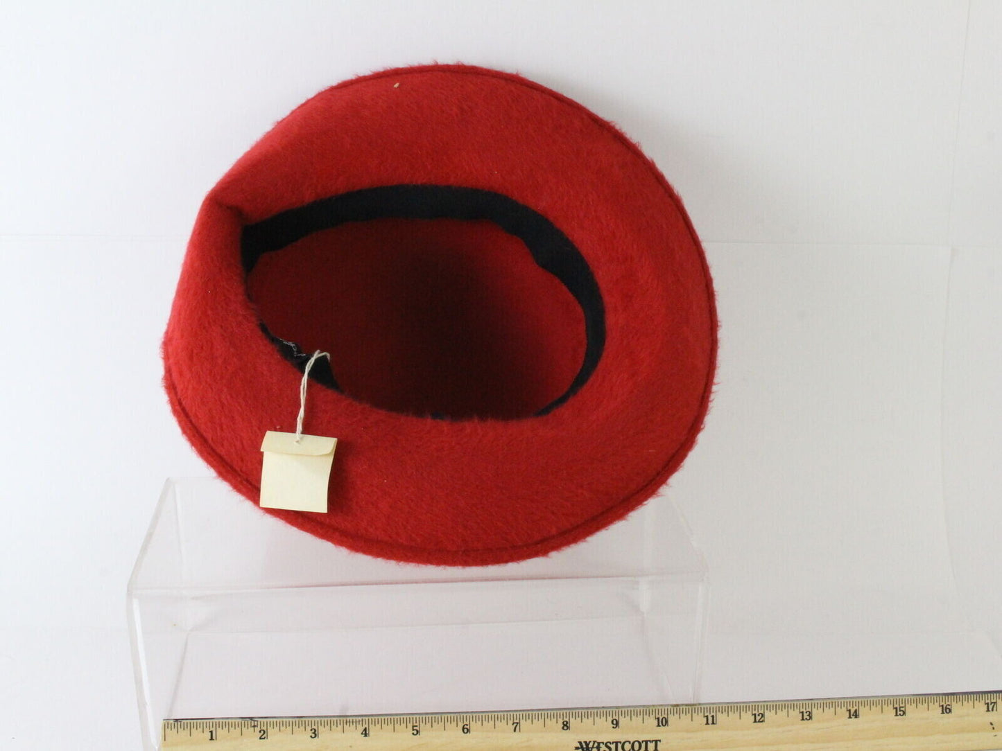 Patricia Underwood Vintage Ladies Hat Boutique Red Felt 7 1/8 57cm