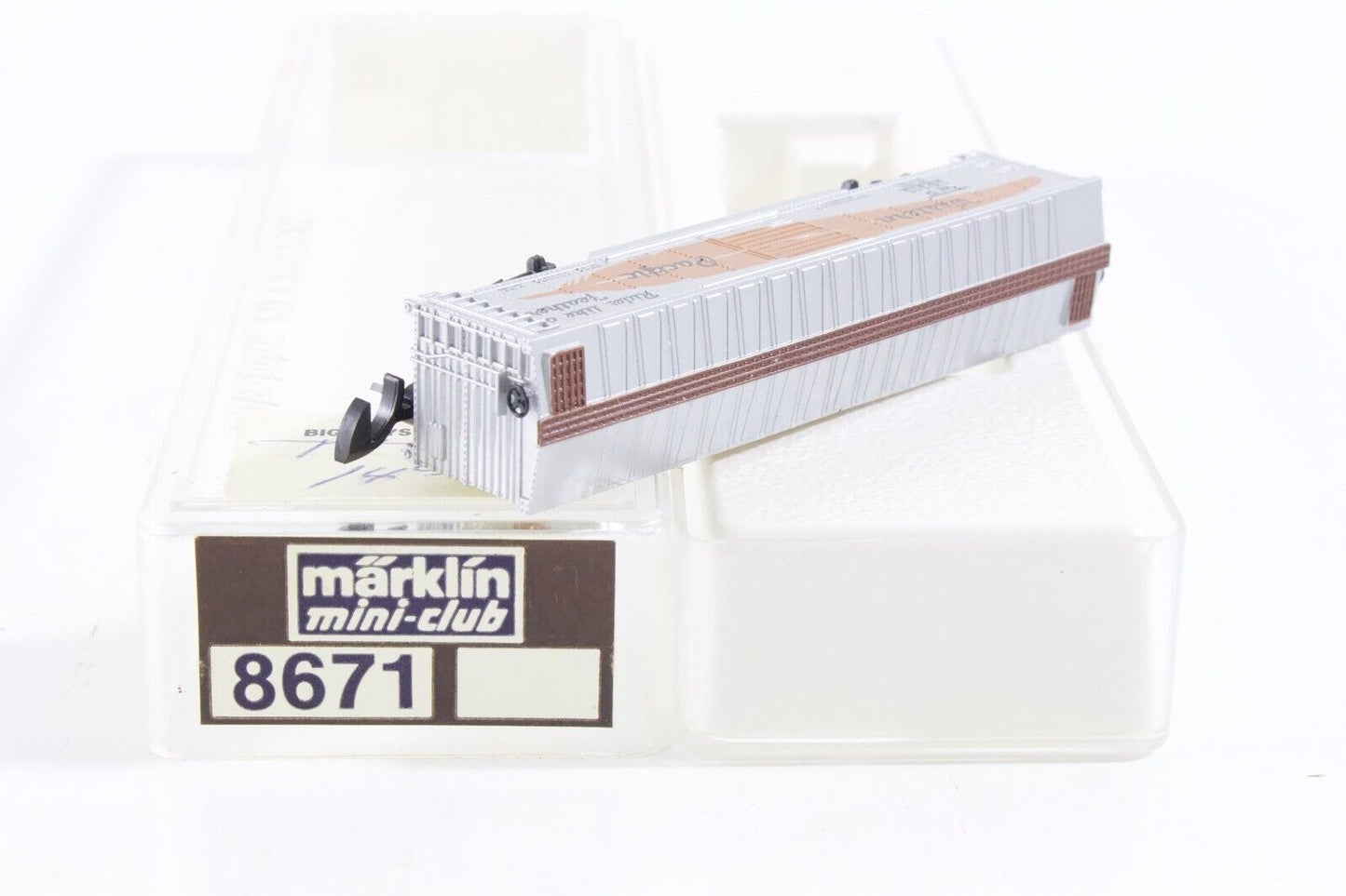 Marklin Mini-Club Z Western Pacific WP 20315 Box Car 8671