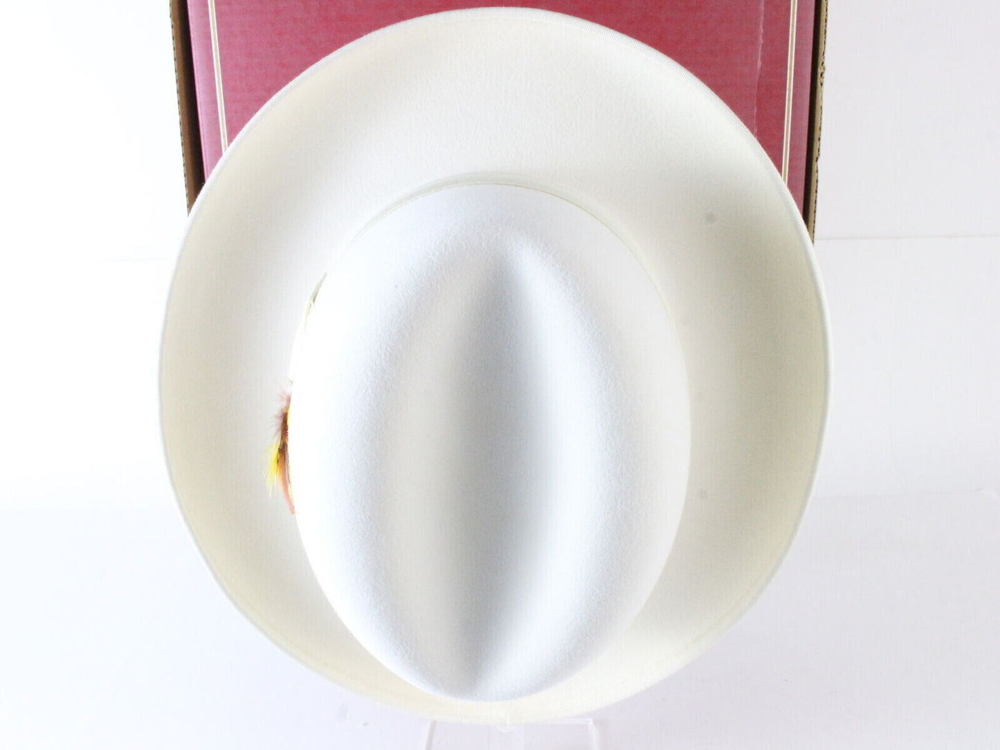 Biltmore Imperial Eggshell White Mens Felt Homburg W/ Yellow Feather 7 56cm