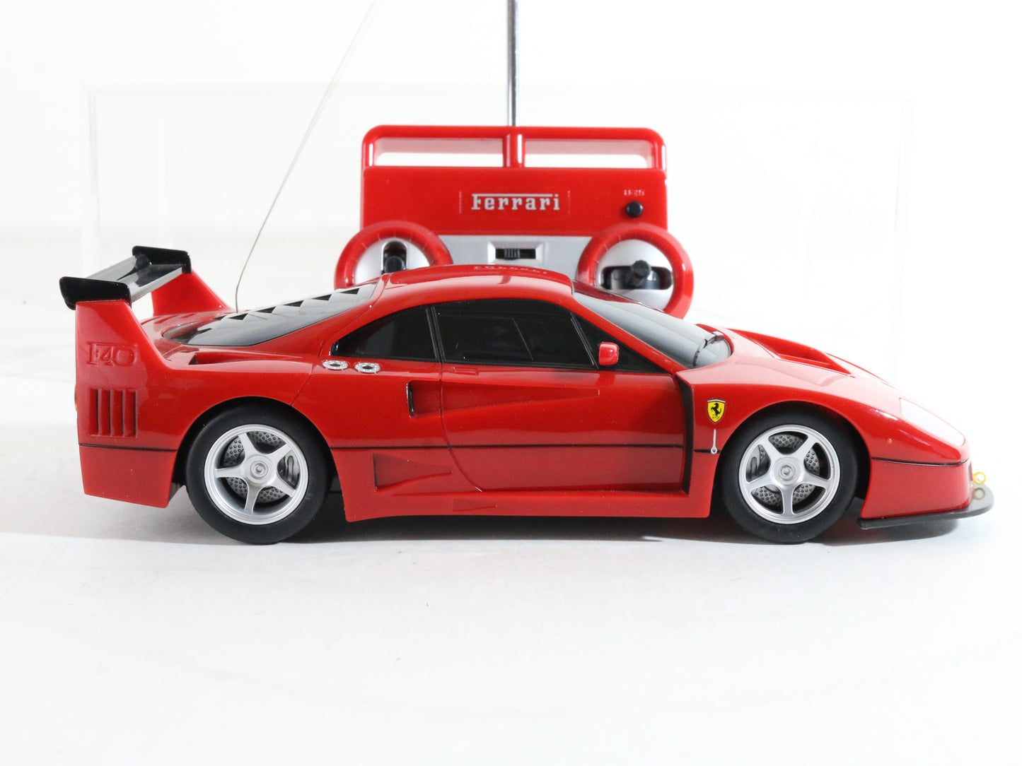 Ferrari F40 Meijiaxin Toys 27mhz 1:20 Red Plastic Remote Controlled Model Car