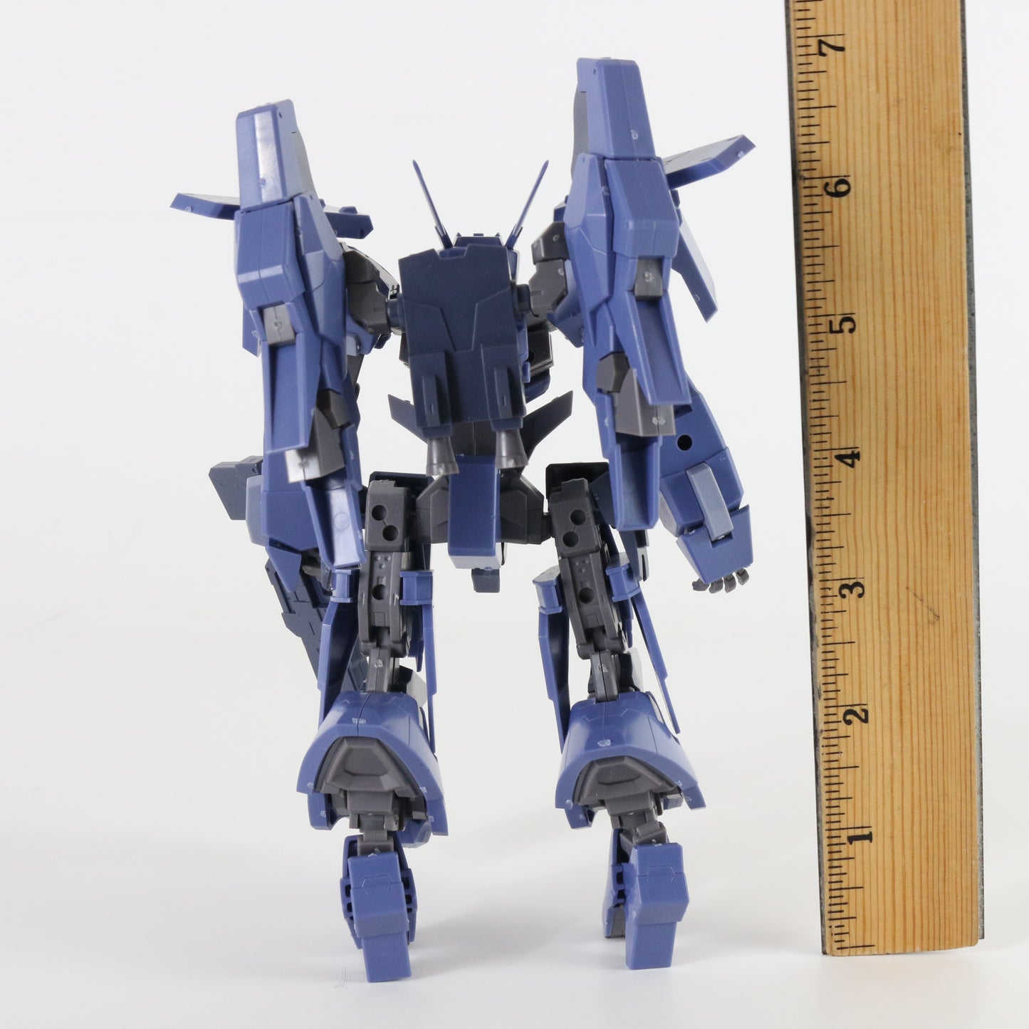 Gundam Mobile Suit Blue Bandai 1:144 Assembled Model Assembled