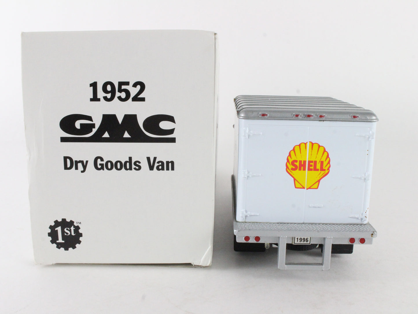 1952 GMC Dry Goods Van Orloski's Quik Mart Shell First Gear 1:34 Model #29-1981