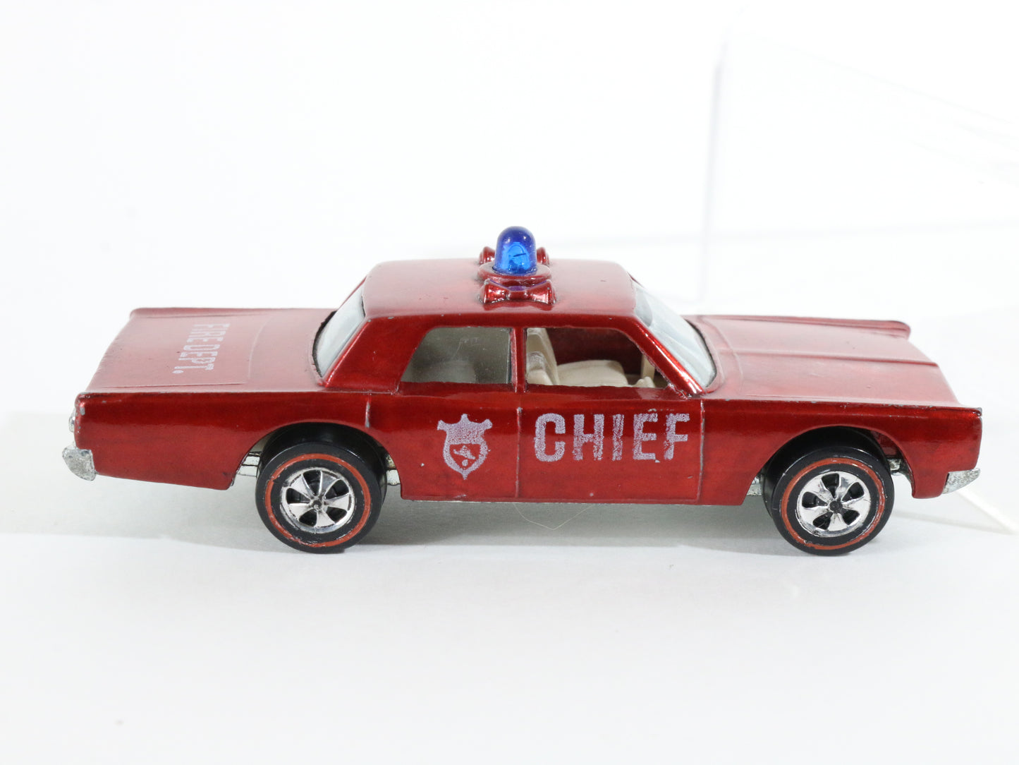 Hot Wheels Redline Plymouth Fury Fire Dept Chief Cruiser Mattel 1968 USA NICE!