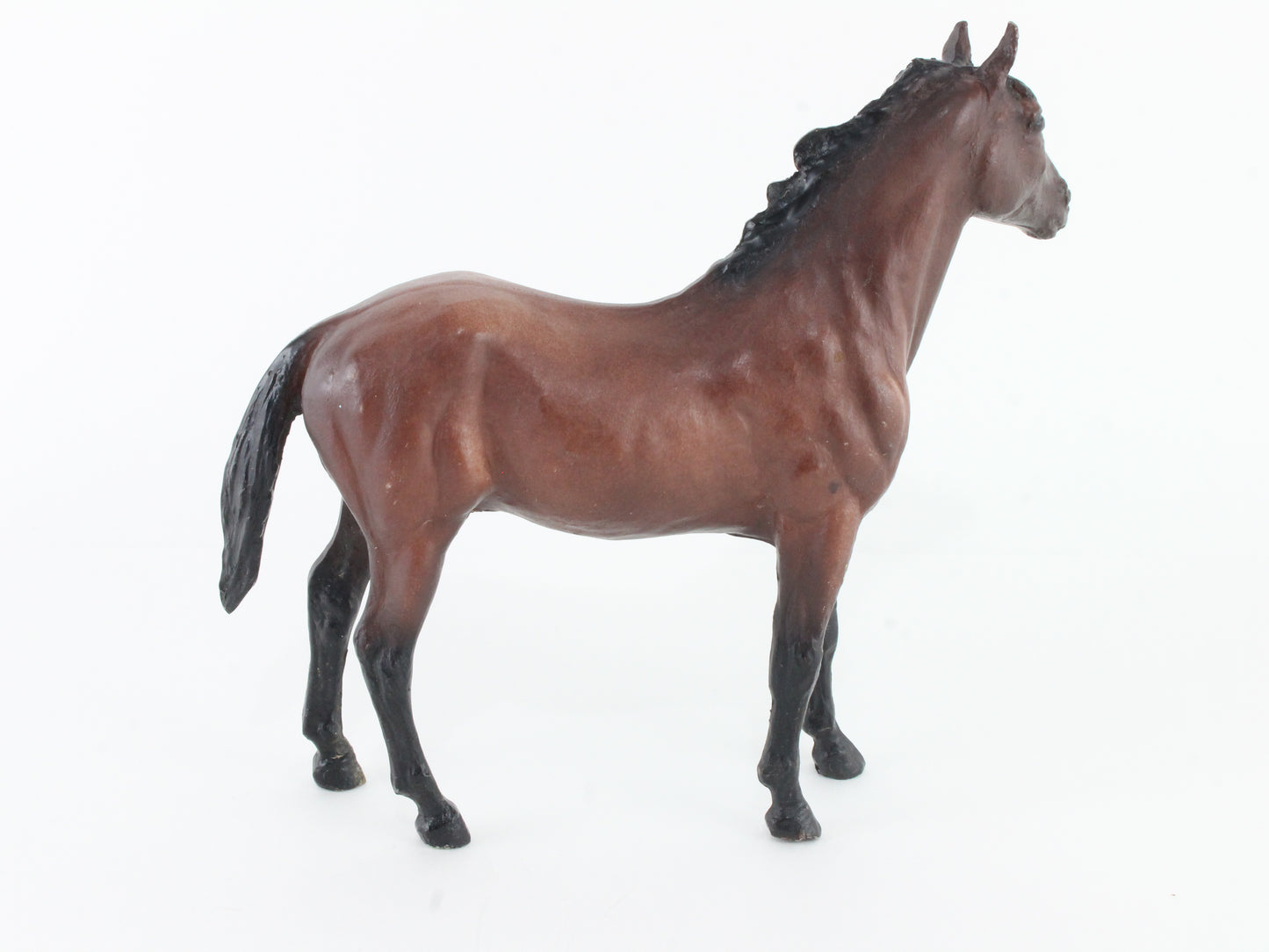 Brown American Quarter Horse Breyer Classic Size