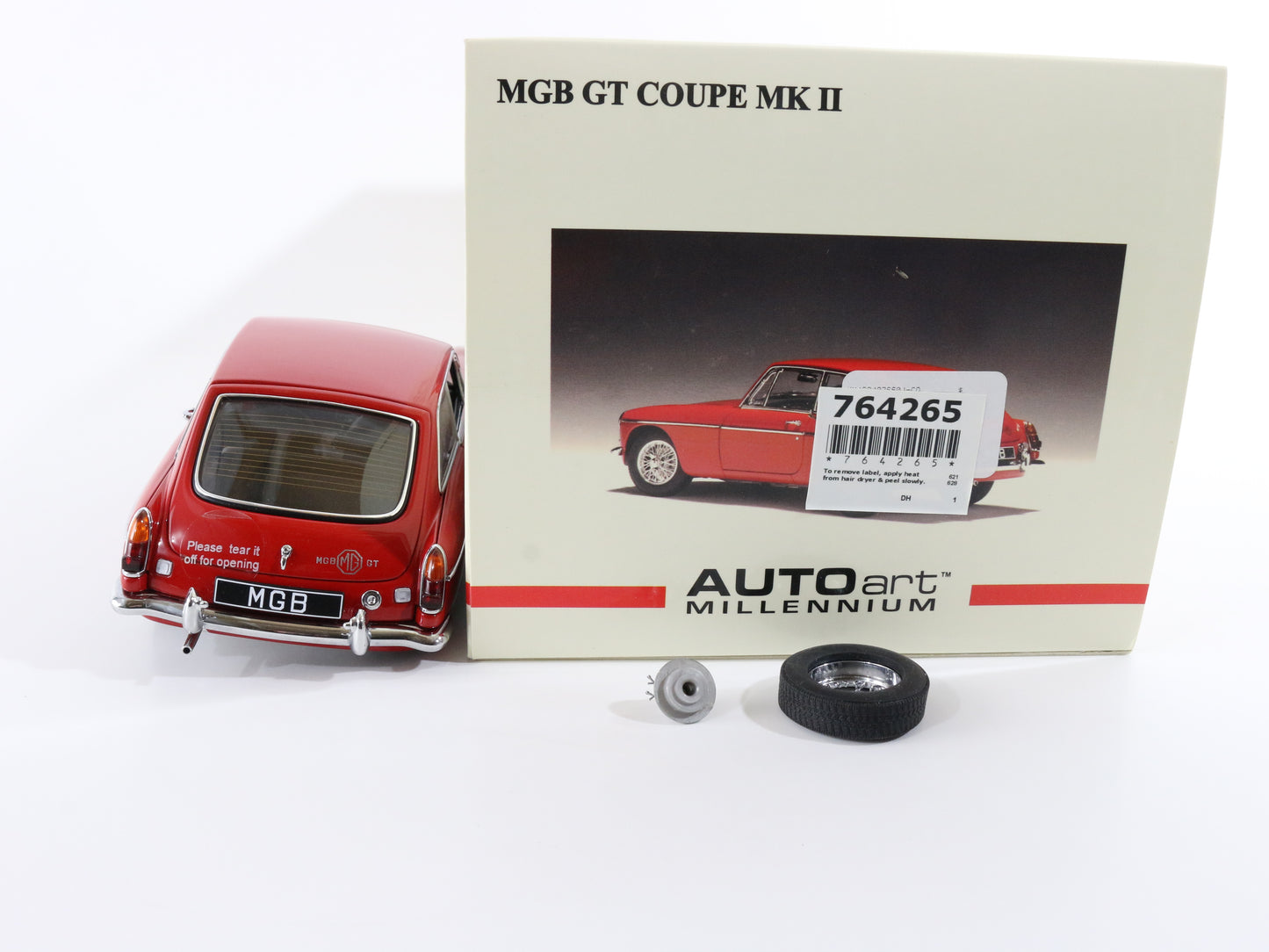 MGB GT Coupe MKII 69 Red Autoart Millennium 1:18 Scale Model Car 76601