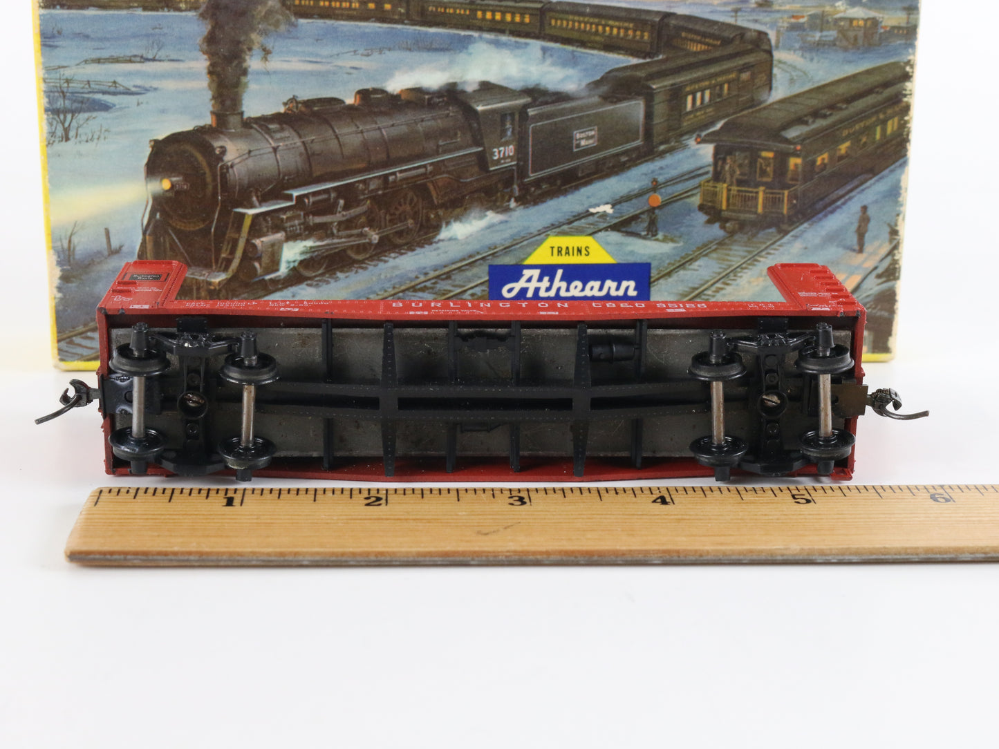 Burlington CB&Q 95126 Pulp Wood Flat Car Athearn HO Model Train