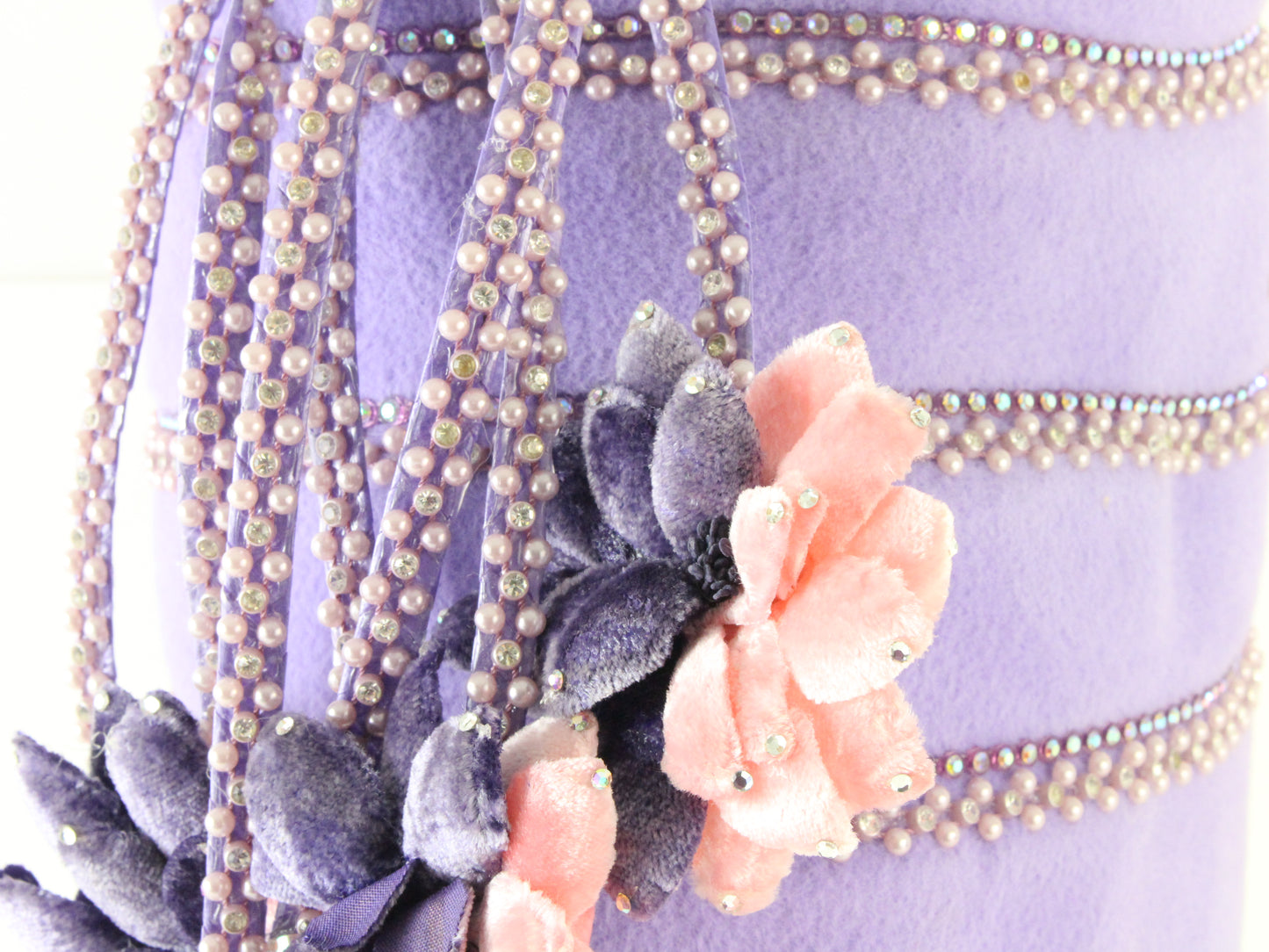 Shellie Mcdowell New York Ladies Lavendar Felt Boutique Hat W/ Flowers 7 56cm