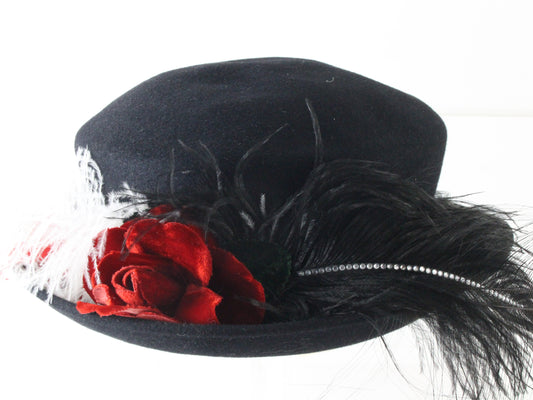 Chapeau Creations Ladies Black Fancy Boutique Felt Hat W/ Feathers 6 7/8 55cm