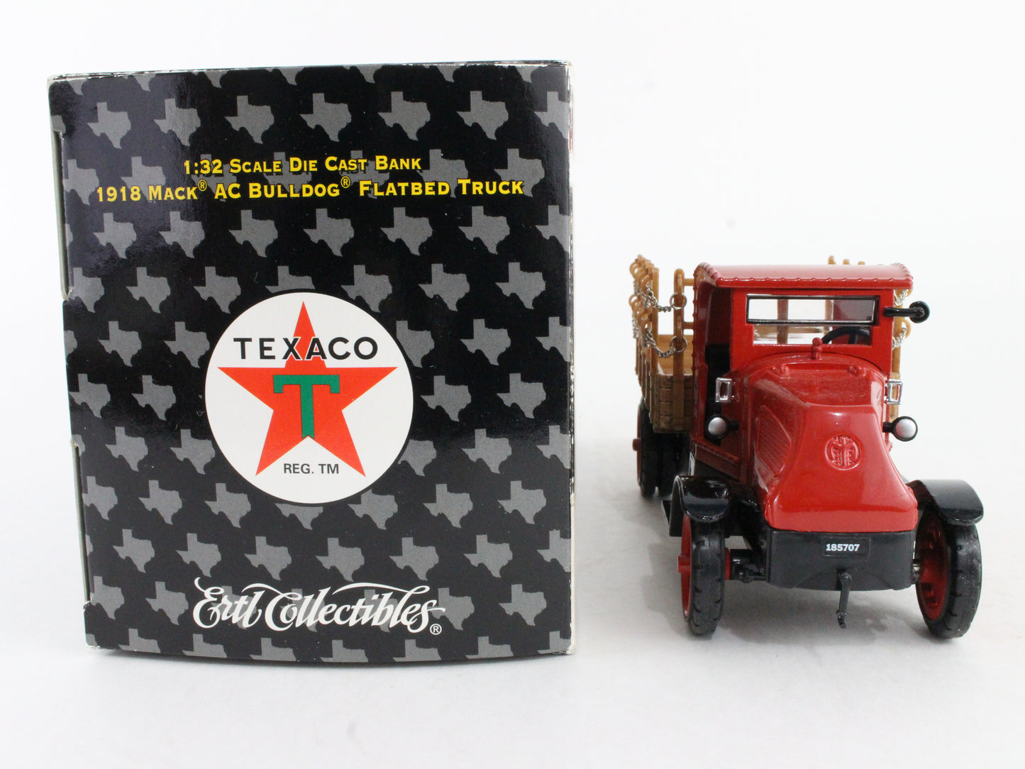 1918 Mack AC Bulldog Flatbed Truck Texaco ERTL 1:32 Scale Model 20210p