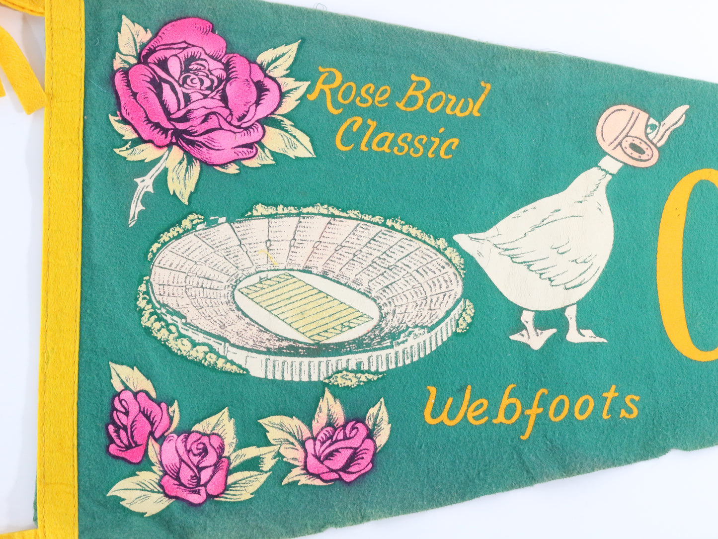 Oregon 1958 Rose Bowl Classic Webfoots Felt Fabric Flag Pennant 29"