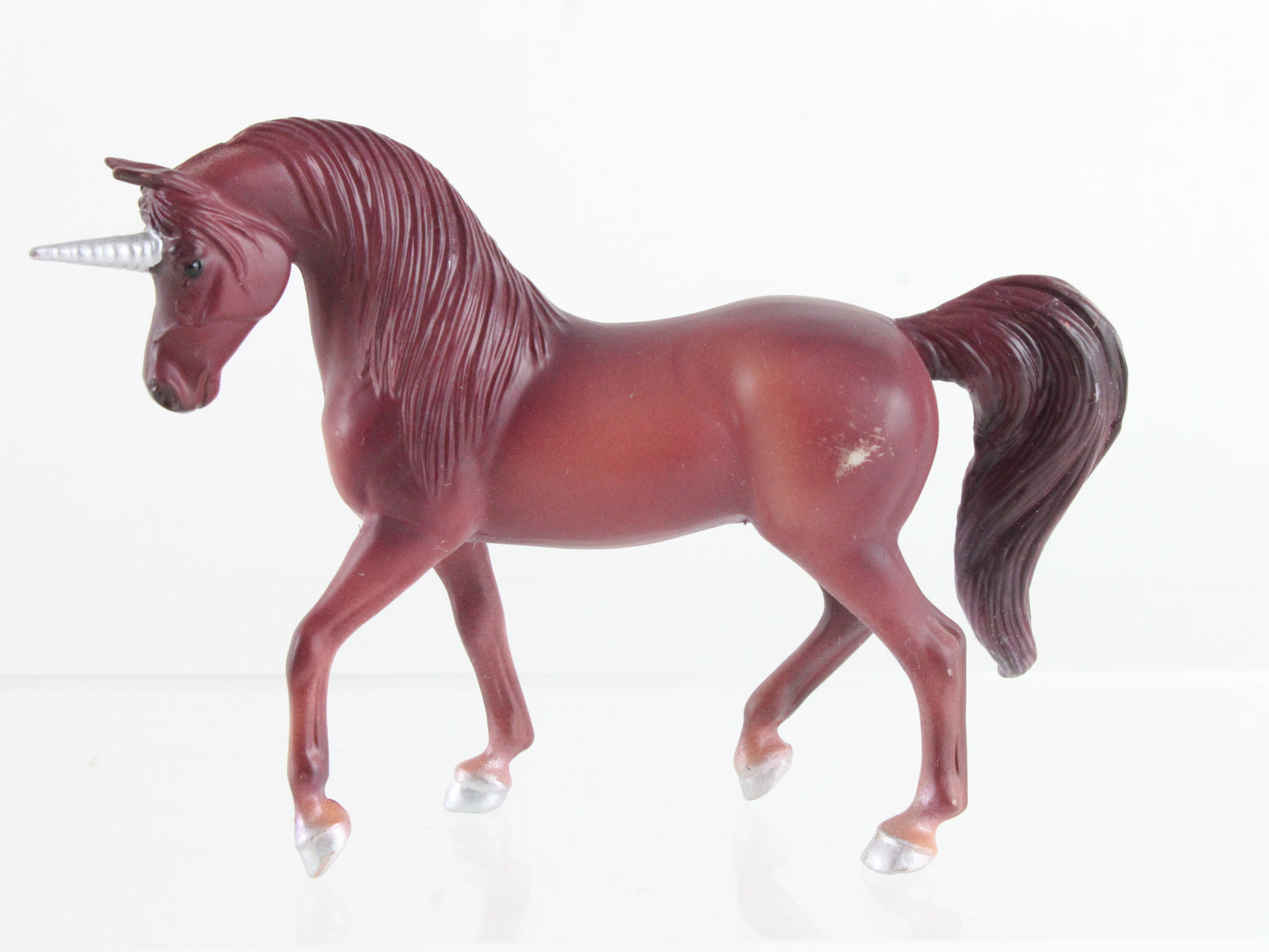 Red Unicorn Arabian Walking Breyer #97268 2019 Stablemates