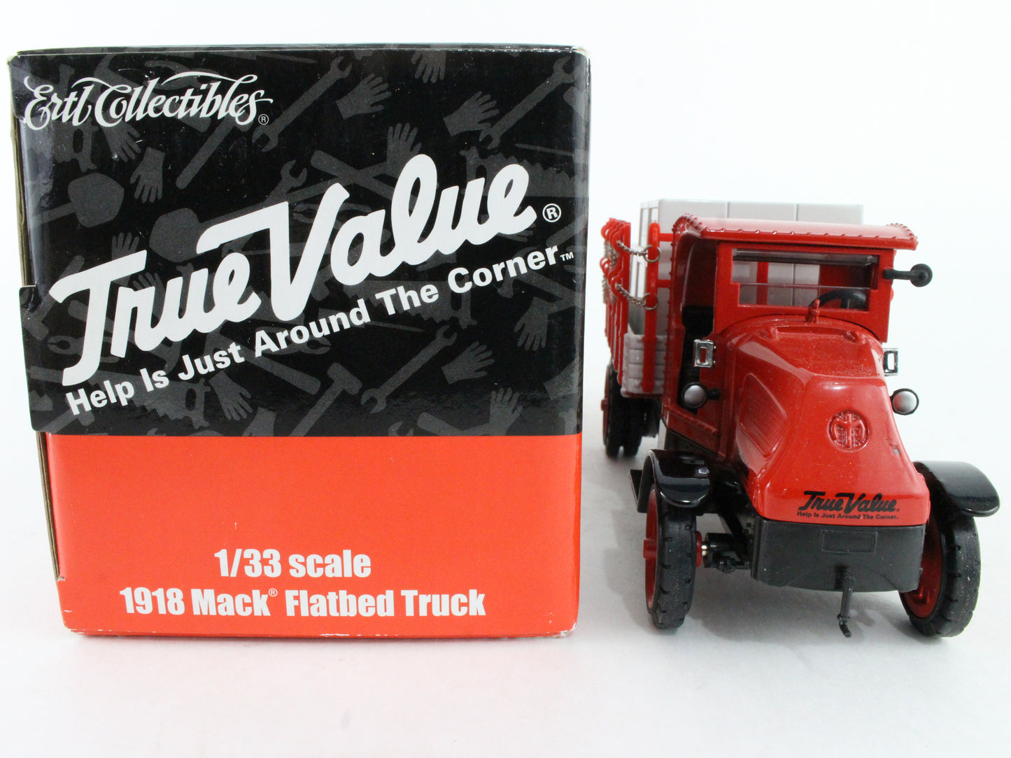 1918 Mack Flatbed Truck True Value ERTL 1:33 Scale Model 21541p w/ Box