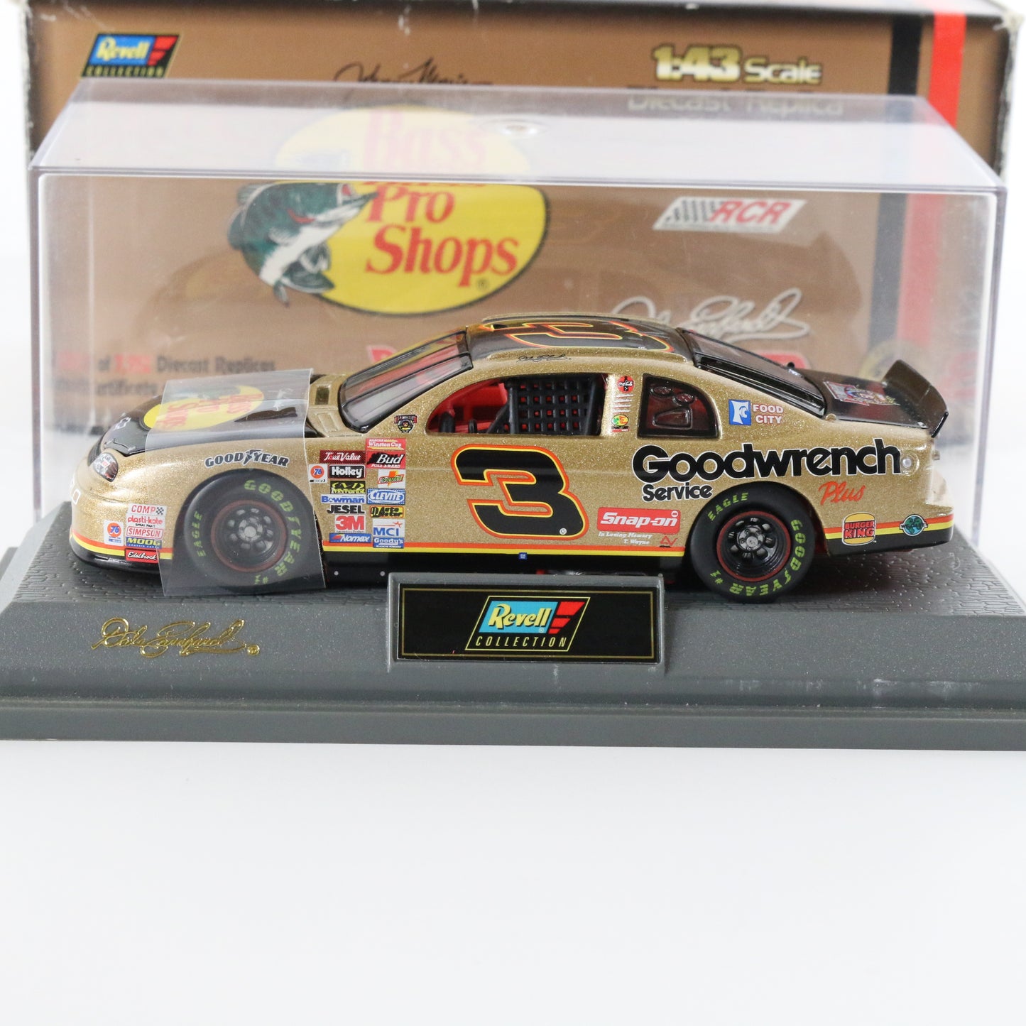 Dale Earnhardt #3 '98 Goodwrench Bass Pro Shops Monte Carlo Chevy Revell 1:43