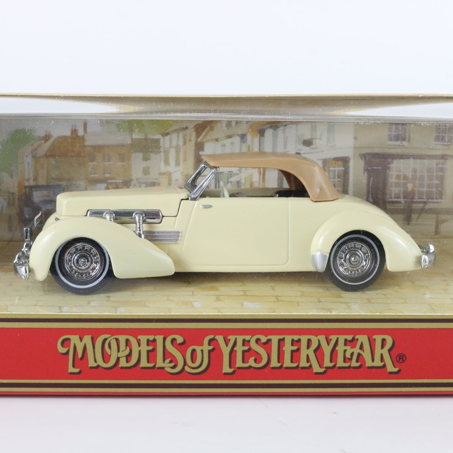 White & Tan Cord Matchbox Models Of Yesteryear