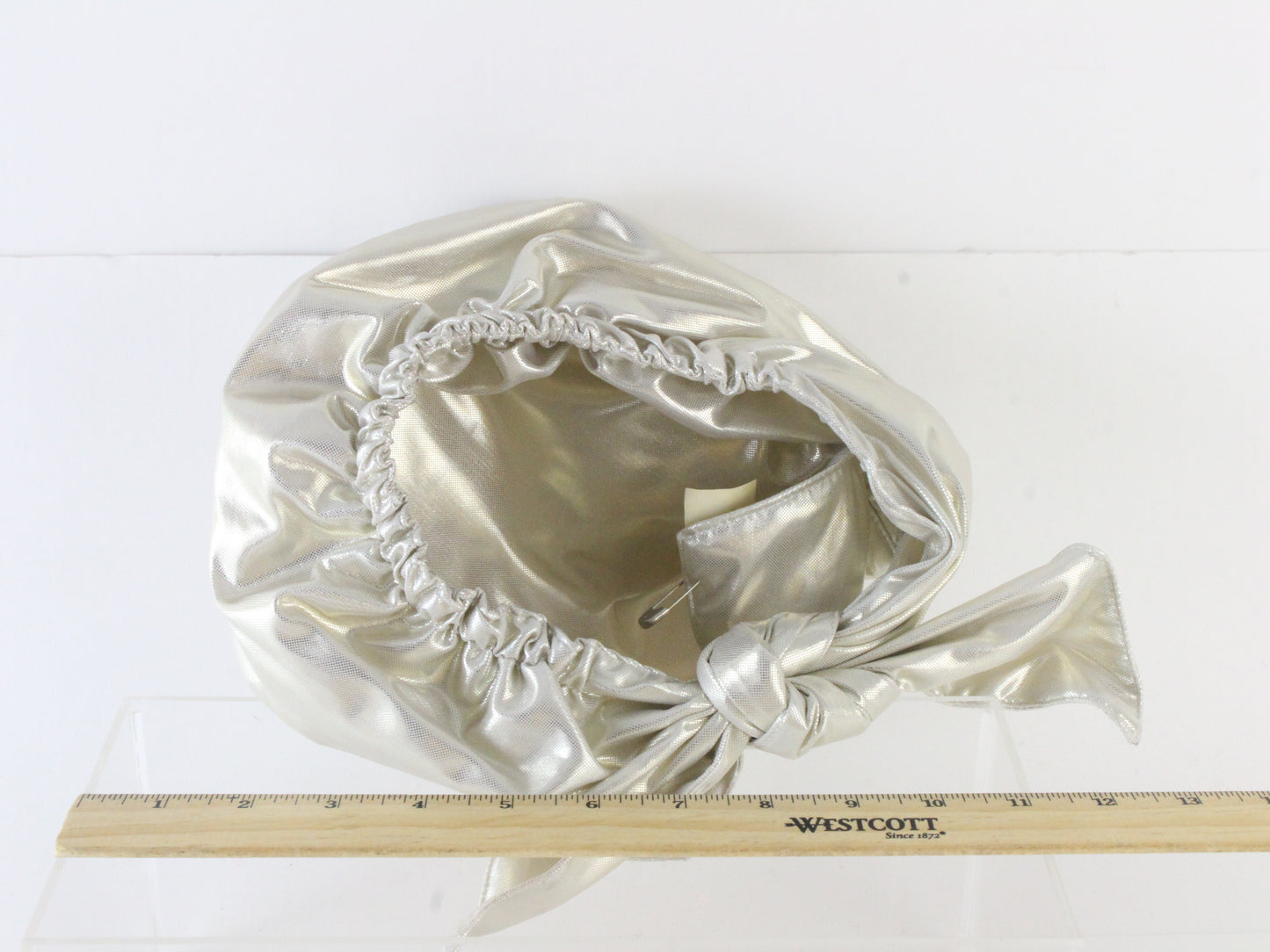 Jojace of California Ladies Fancy Pearl White Foil Turban One Size