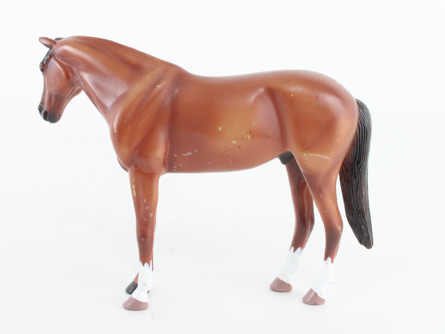 Chestnut Breyer Classic Size Collectible Model Horse