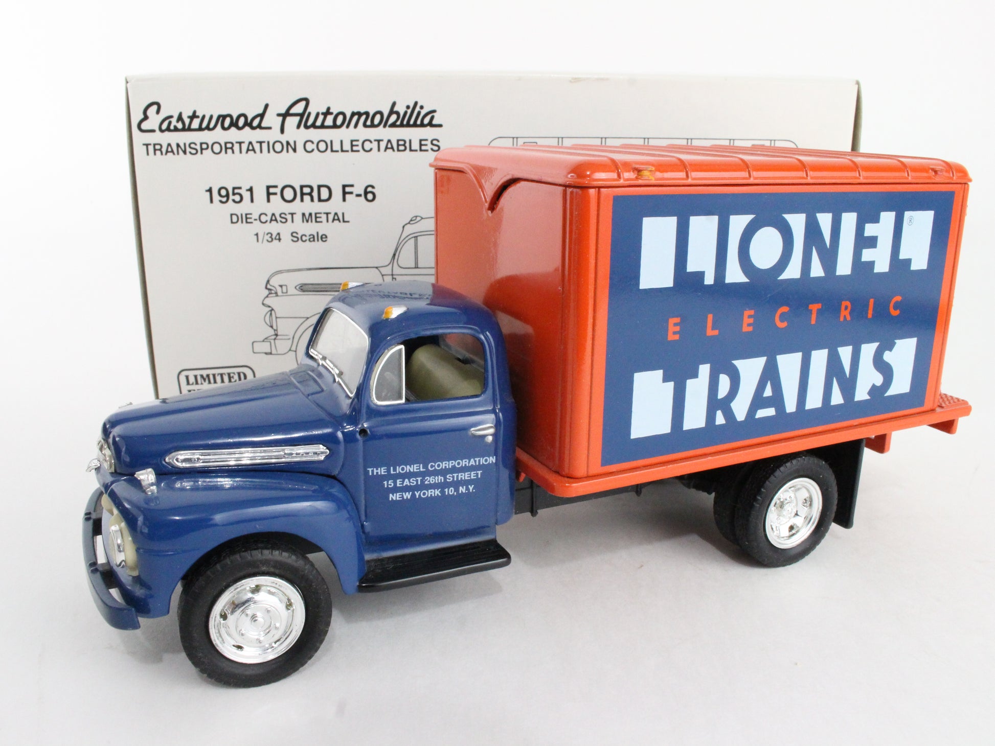 1951 Ford F-6 Lionel Electric Trains First Gear 1:34 Model Truck 19-0104