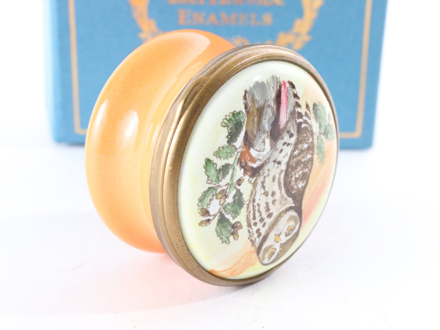 Bilston & Battersea Halcyon Days Owl Design Apricot Enamel Box