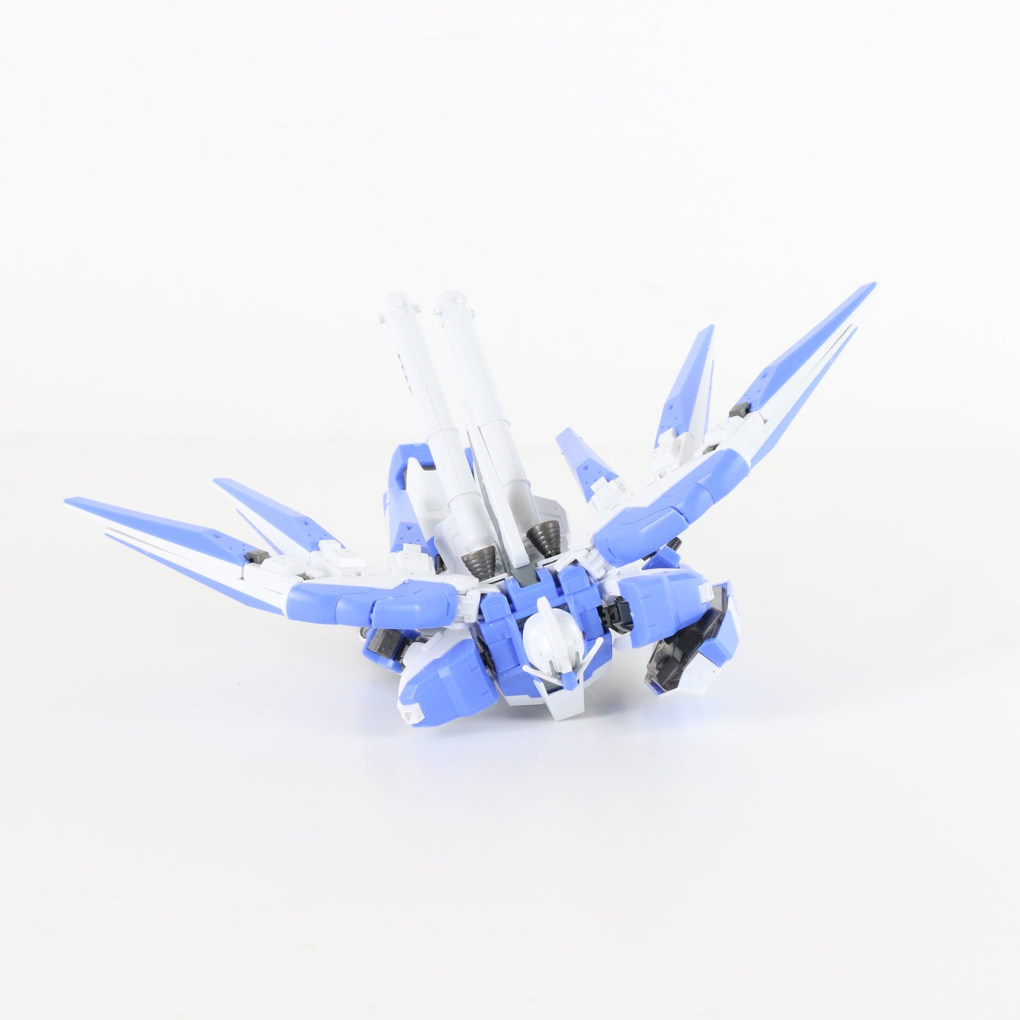 Hi-NU Chars Counterattack Gundam Mobile Suit Hguc Bandai 1:144 Model BUILT