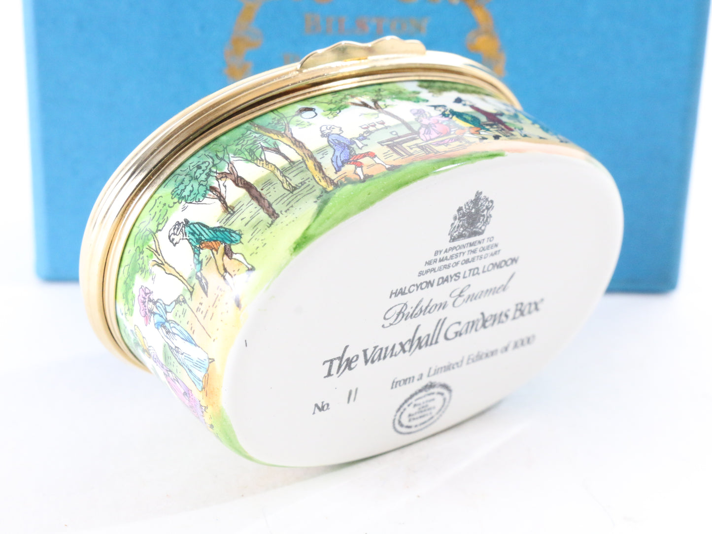 Halcyon Days Vauxhall Pleasure Gardens Oval Enamel Trinket Box 11/236