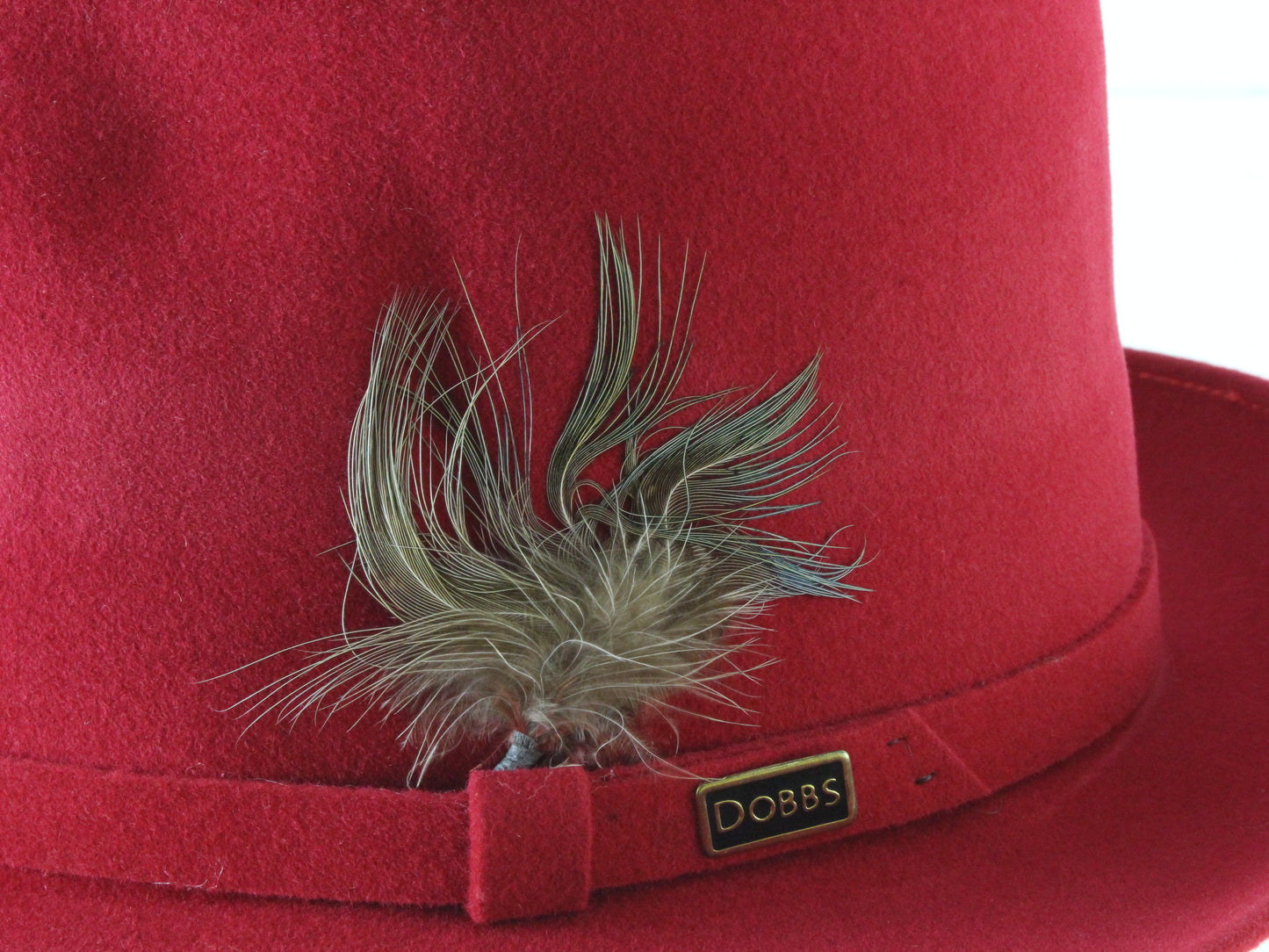 Dobbs Mens Classic Red Felt Fedora W/ Feathers and Pin MULTIPLE SIZES