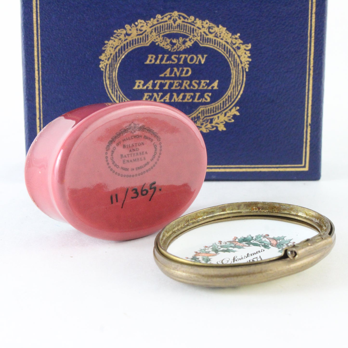 Halcyon Days Limited Edition Christmas 1971 Enamel Pill Box 1st Christmas