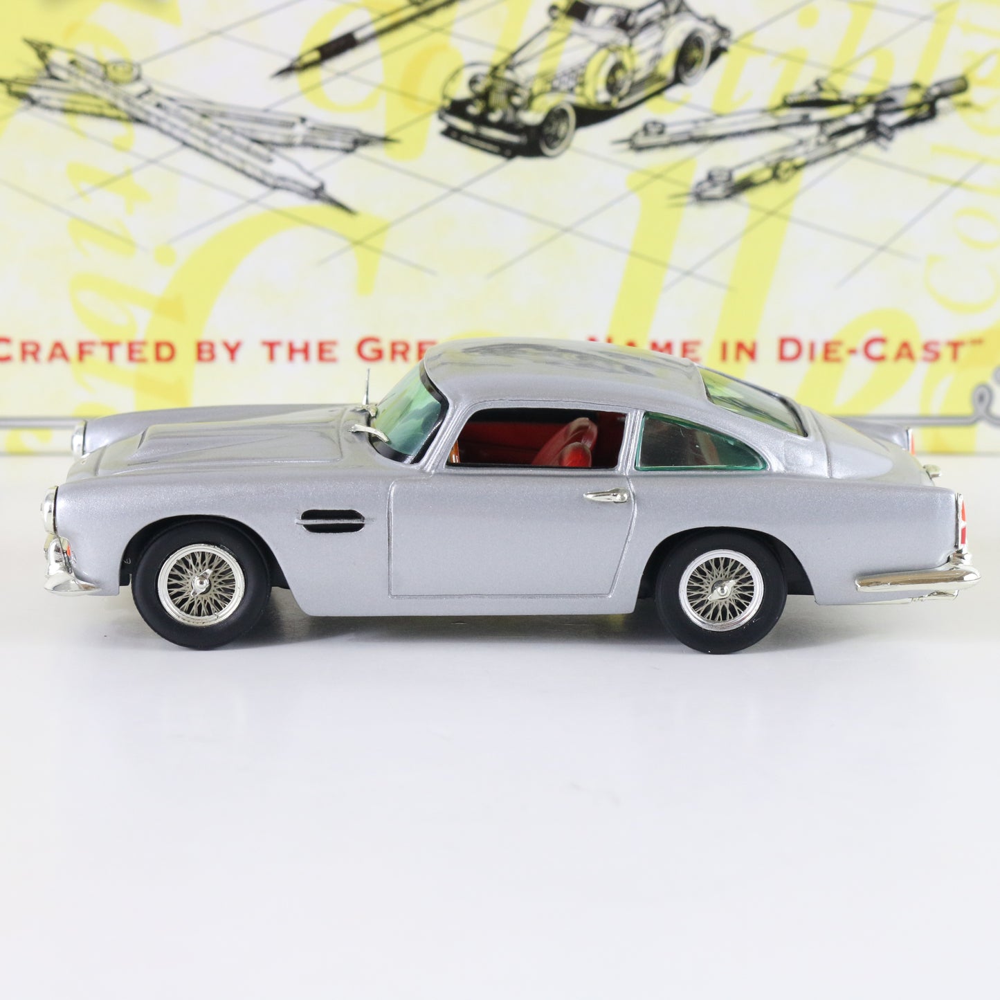 1962 '62 Aston Martin Db4 Silver British Sports Car Matchbox 1:43 Dyb06-m