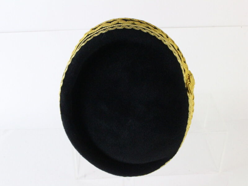 Sonni Of California Laides Boutique Black And Gold Felt Cap 6 7/8 55cm