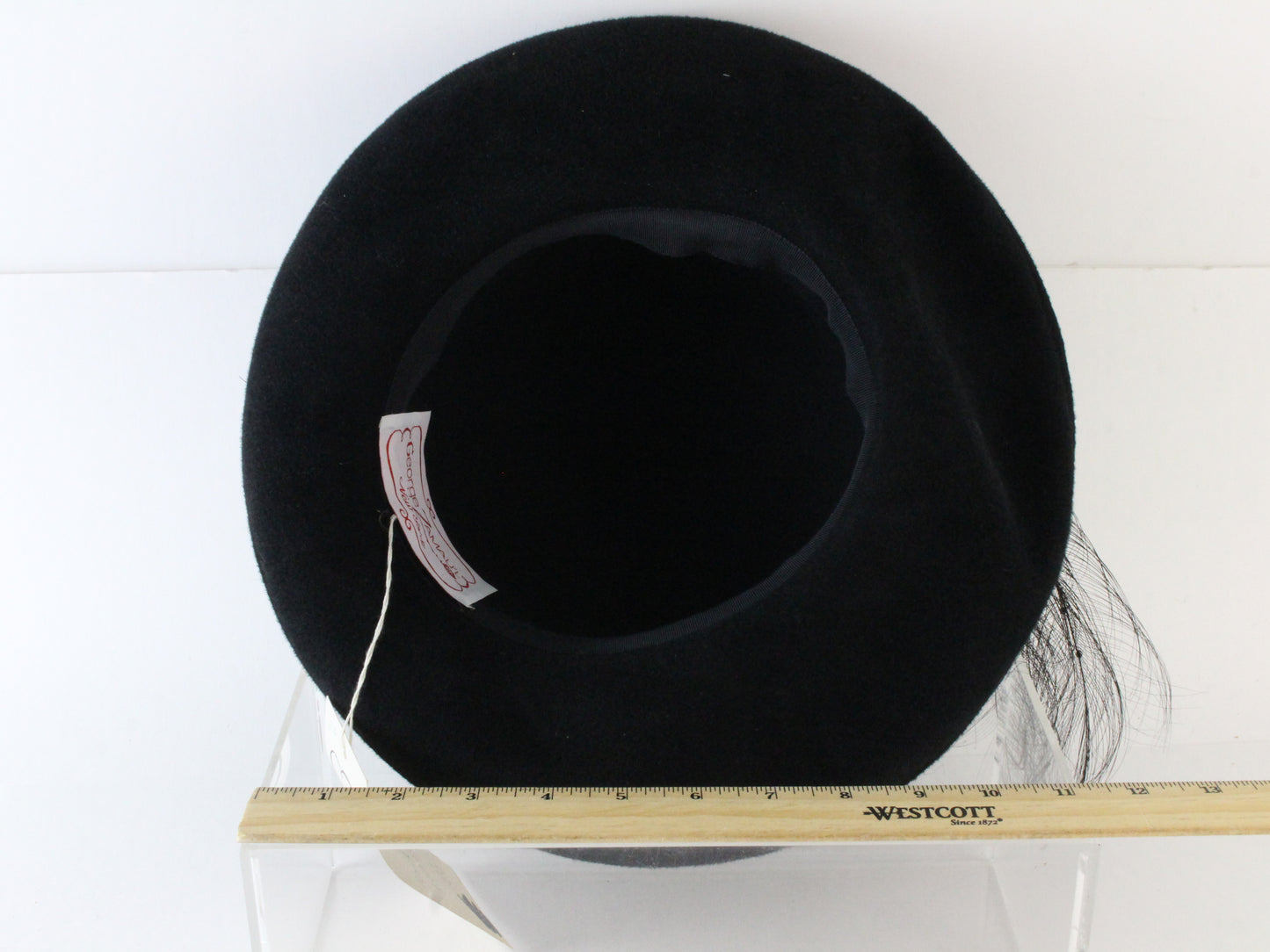 George Zamaul New York Ladies Elegant Black Felt Hat W/ Large Feathers 7 56cm