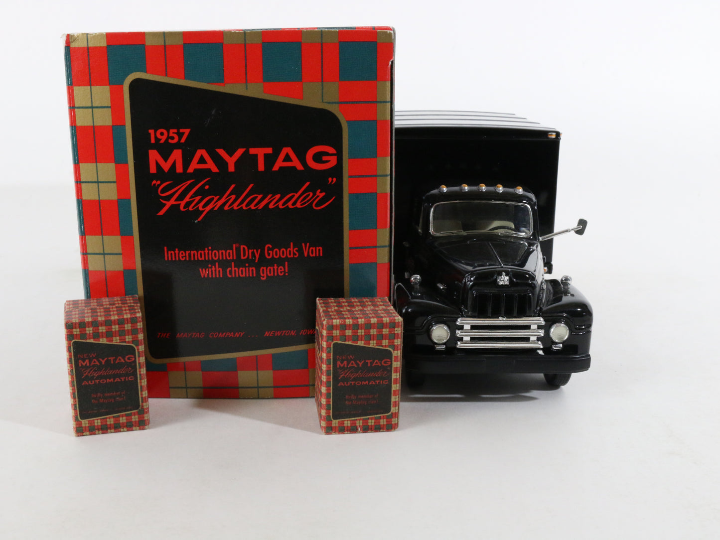 1957 International Dry Goods Van Maytag Highlander First Gear 1:34 19-2540