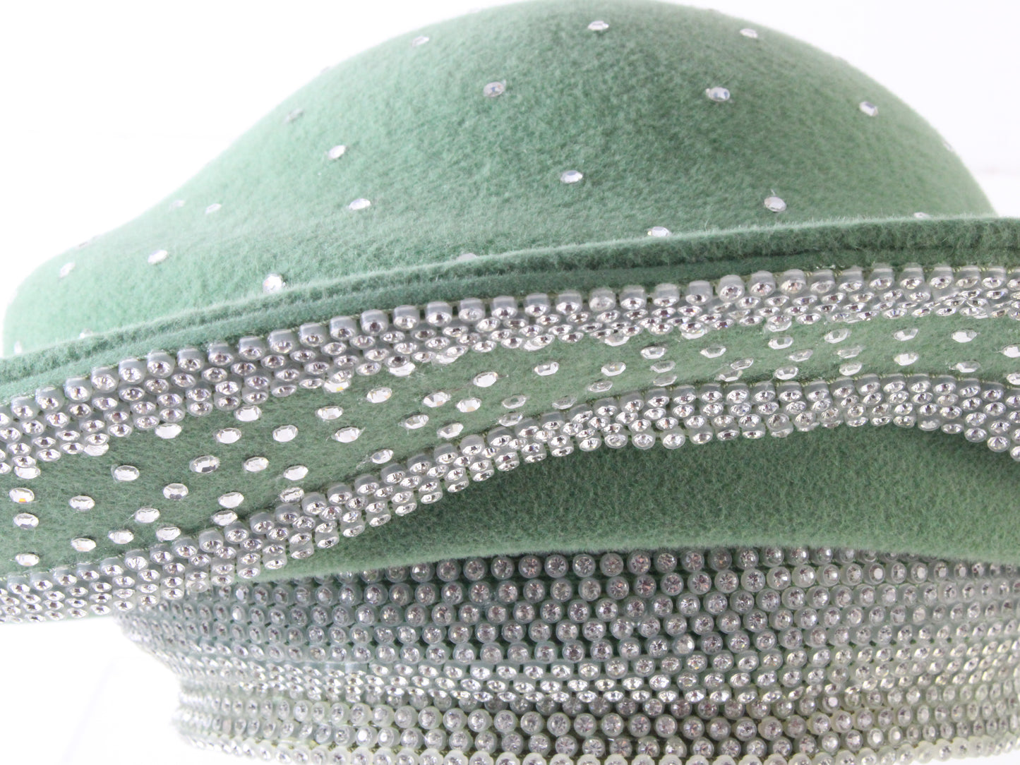 George Zamaul Couture Ladies Mint Green Felt Hat W/ Rhinestones 7 56cm