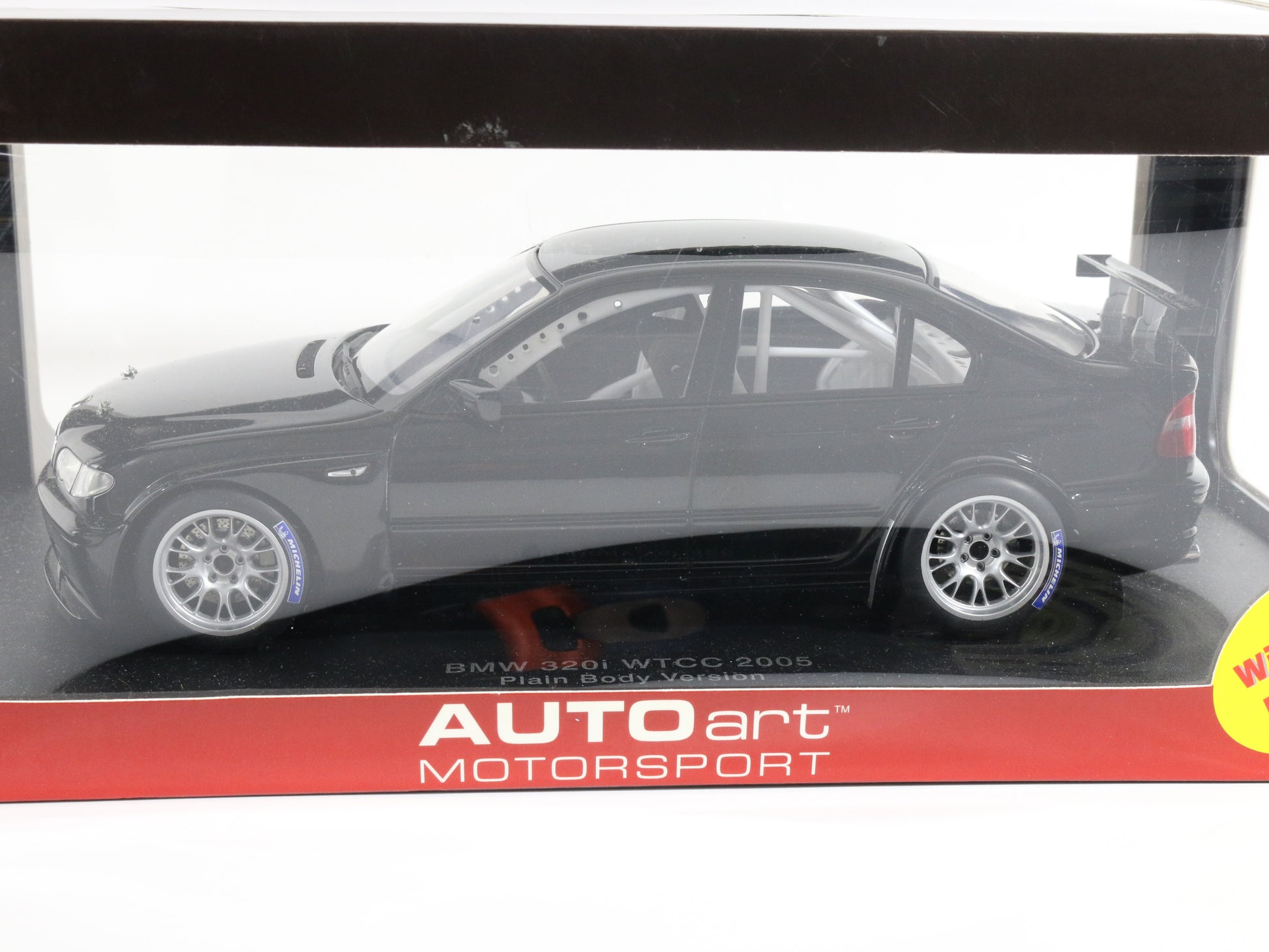 2005 BMW 320i WtC+C Plain Body Version Autoart Motorsport 1:18 Model Car 80549, AUTOART 1:18, High End Diecast, Scale Model, Detailed Model Car, Vintage AutoArt, Auto Art Scale