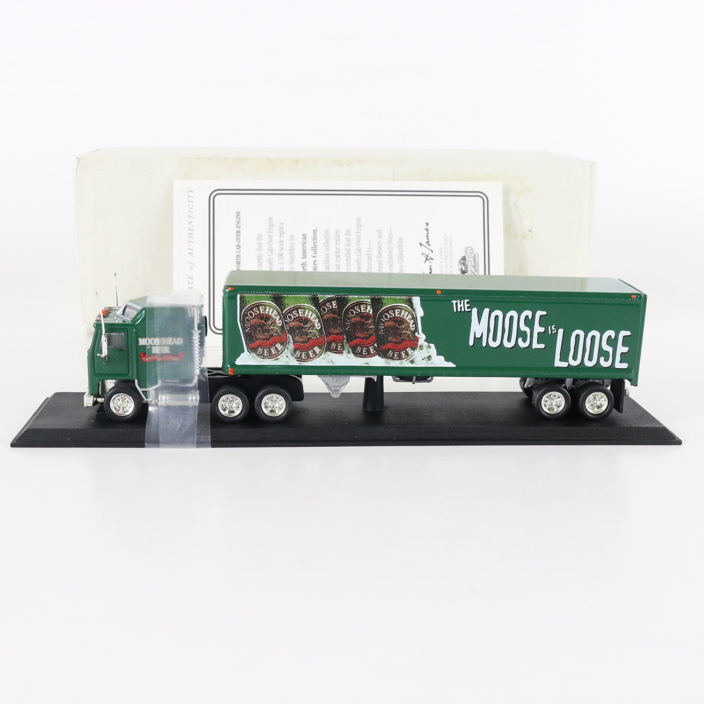 Kenworth Cab Over Engine Moosehead Brewmasters Matchbox 1:100 CCY03-m